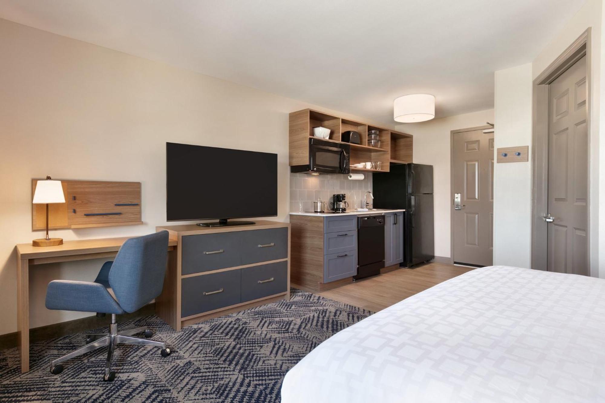 Candlewood Wake Forest-raleigh Area By Ihg Hotel